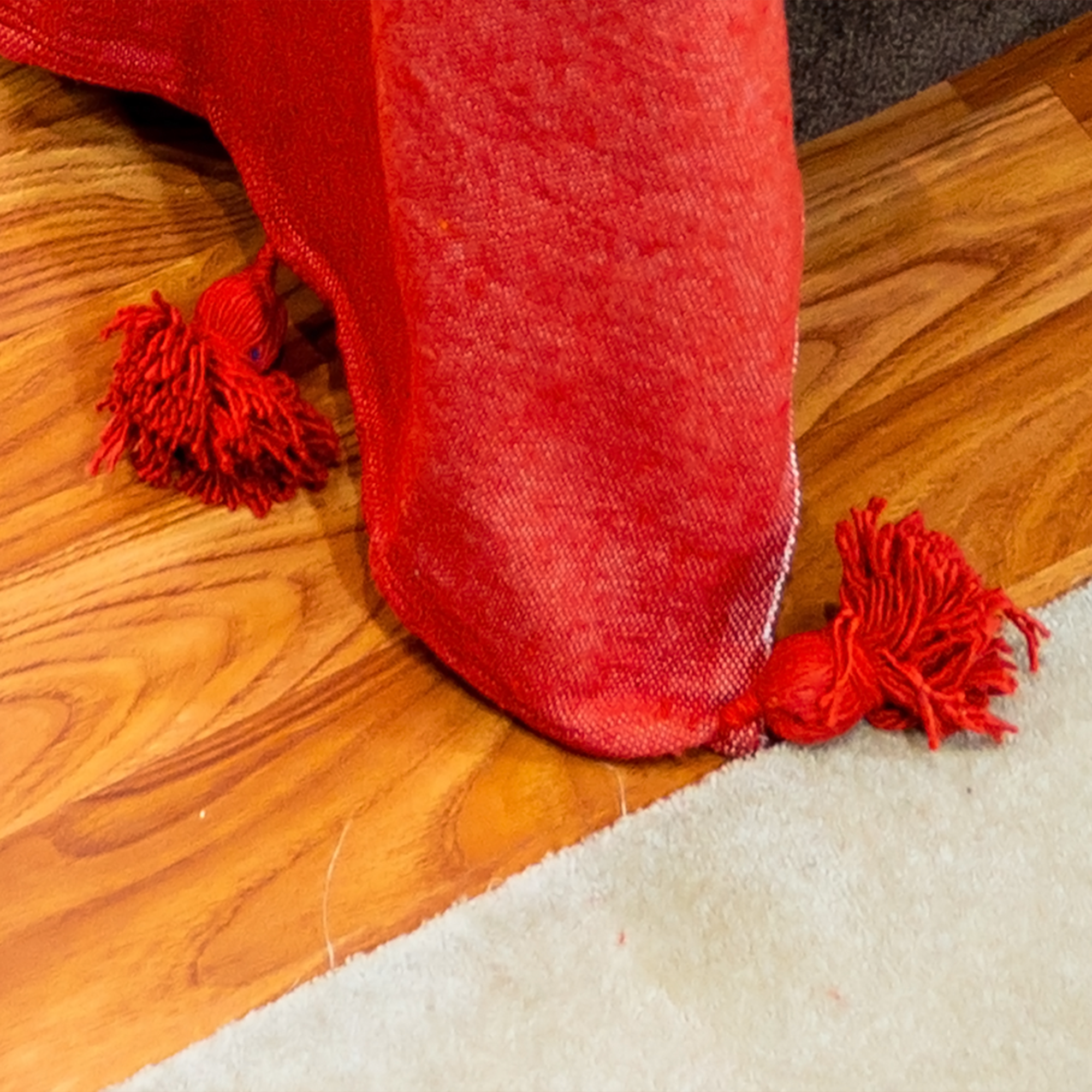 Atlas Tassel Handwoven Bedspread — Terracotta