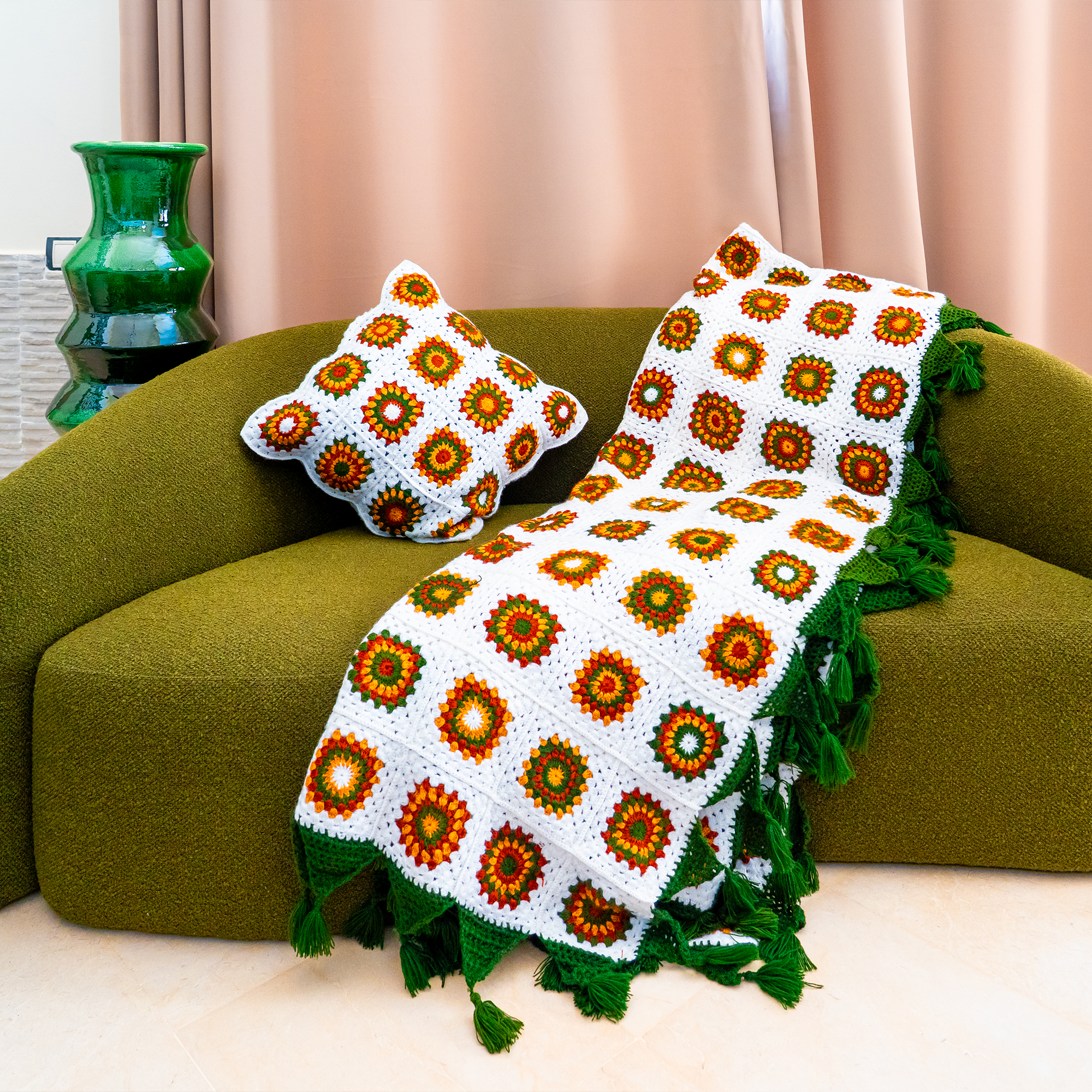 Sunflower Crochet Tassel Bedspread – Handcrafted Wool